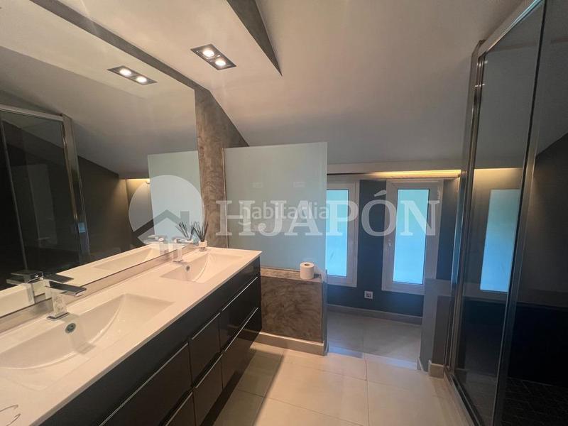 Foto de8adc72-89bd-478e-aecb-723d0ab3326c. Casa amb calefacció aparcament piscina a Alella