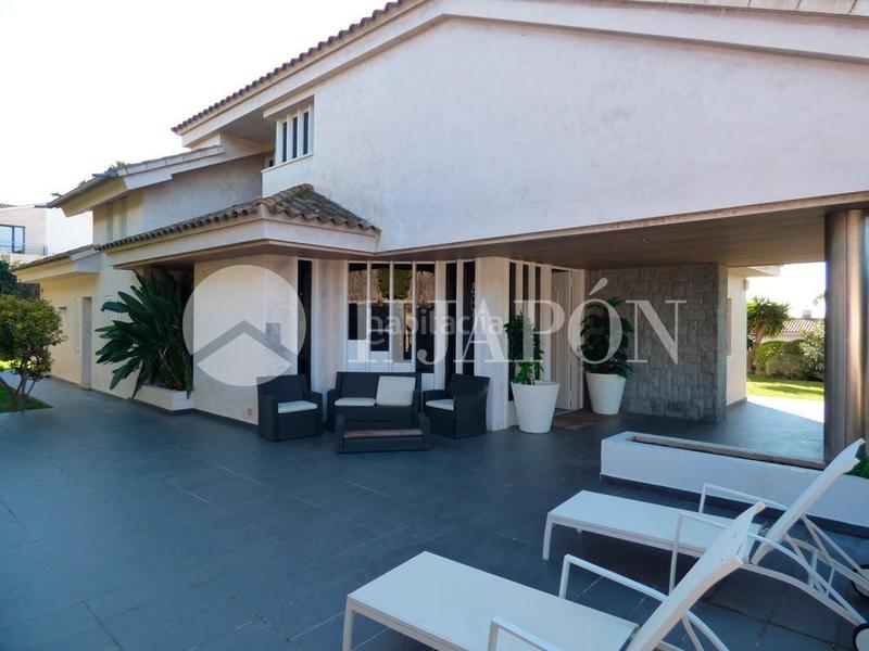 Foto f1389623-0f34-4036-9744-8b2cadd3360c. Casa amb calefacció aparcament piscina a Alella