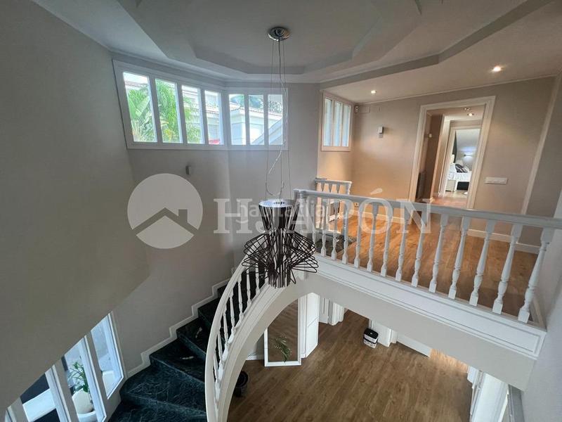 Foto f6db167e-1b85-4a08-9147-0204ddeab3da. Casa amb calefacció aparcament piscina a Alella