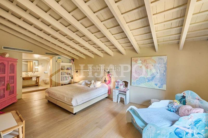 Foto 7a660268-3b7c-4662-b8fe-7697e935a181. Casa amb aparcament piscina a Alella
