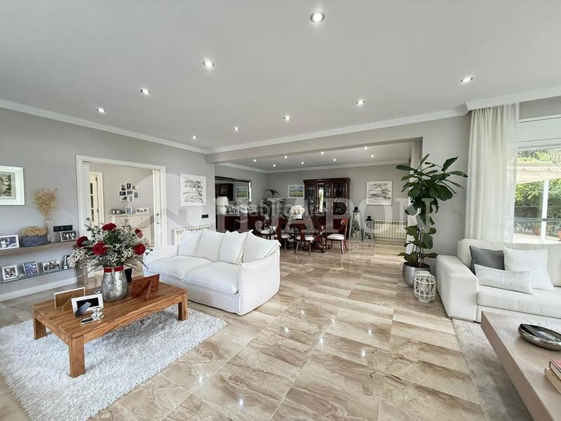 Foto 2c7c3e2c-f957-4a4b-b192-5ebd8668c5ff. Casa exclusiva propiedad en pleno centro de teia en Teià