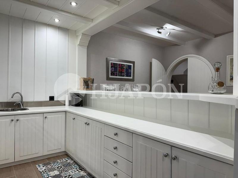 Foto 7e68ff9e-0c47-42ab-8141-410a4dc80dde. Casa exclusiva propiedad en pleno centro de teia en Teià