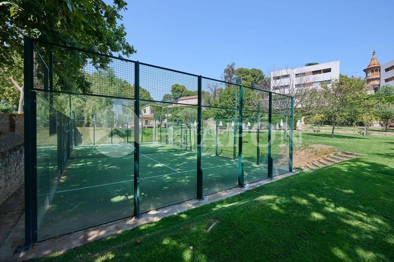 Foto 8250c683-76e8-41b7-8d0a-44fdb9e50062. Masia amb aparcament piscina a Alella