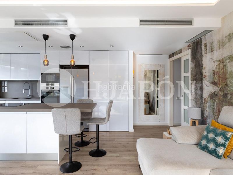 Foto 0091e0f7-61bf-4a23-b3bd-679589487642. Pis amb aparcament piscina a Alella