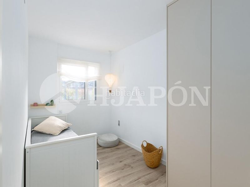 Foto 40a1dae3-de36-4bcb-bc64-094815d644c0. Pis amb aparcament piscina a Alella