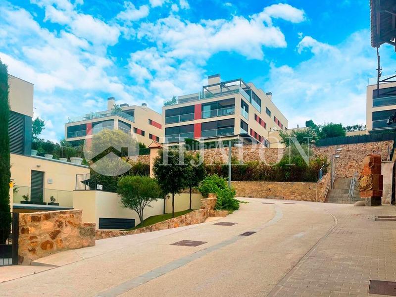 Foto 4ba61576-48fd-402d-8b4b-e9edfb56ec56. Appartamento con riscaldamento parcheggio piscina in Alella