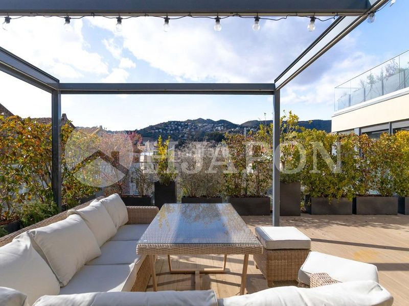 Foto 73f782c3-02cf-4681-b3eb-06461e456ecd. Pis amb aparcament piscina a Alella