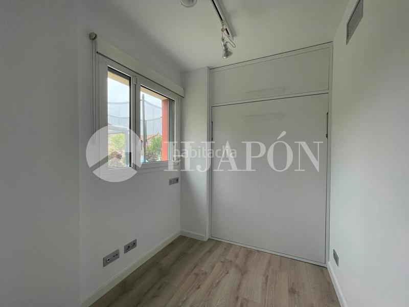 Foto e39624f5-0dfd-4105-b04f-87cd604bb029. Appartamento con riscaldamento parcheggio piscina in Alella