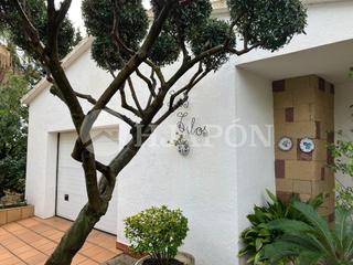 Maison à Premià de Dalt. Casa en premià de dalt con vistas al mar