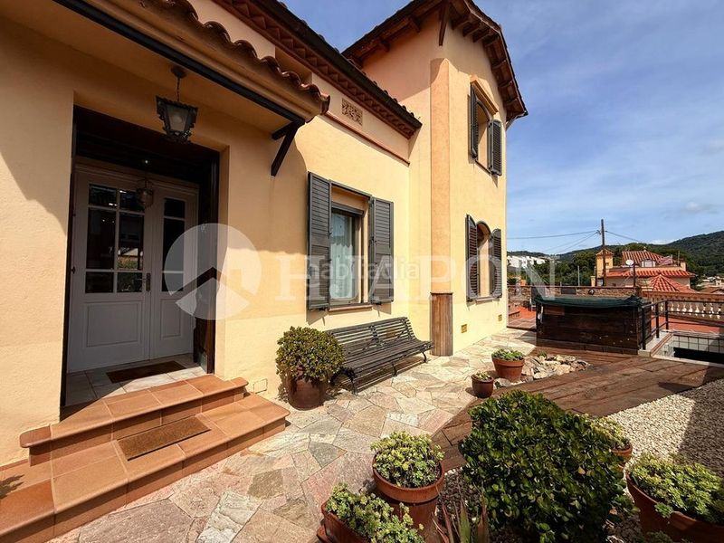Foto 0a496736-b19b-4b7a-ac44-1f2fd3e4f653. Casa amb calefacció aparcament piscina a Teià