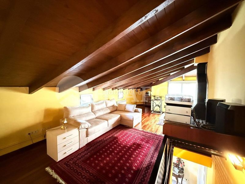 Foto 193d6f28-8593-4ee4-bc72-2092c6d2f76a. Casa amb calefacció aparcament piscina a Teià
