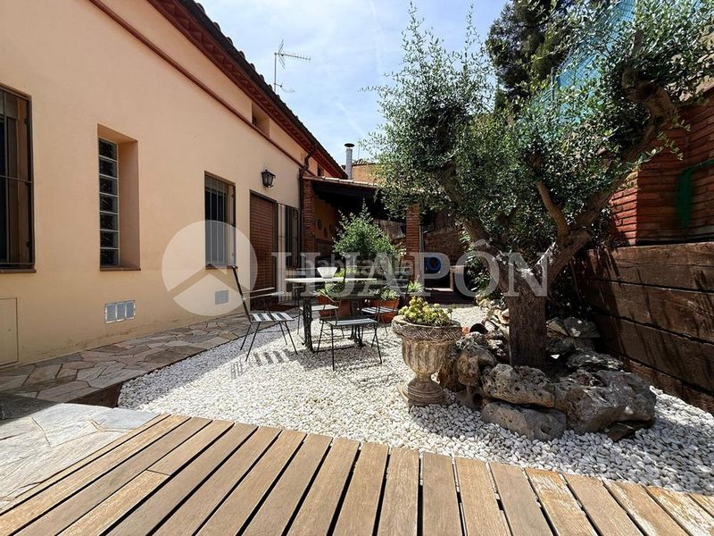 Foto 2cd79b9b-d5f5-4724-9016-60b52cc1b607. Casa amb calefacció aparcament piscina a Teià