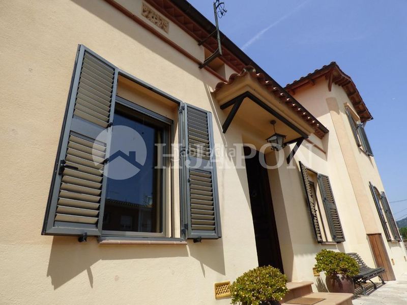 Foto 32a47ab8-e83f-49a4-b2c2-868e1f0ffc31. Casa amb calefacció aparcament piscina a Teià