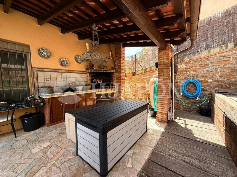Foto 5bfd6e40-67b1-44a5-98ec-ab03a0e7e7d4. Casa amb calefacció aparcament piscina a Teià