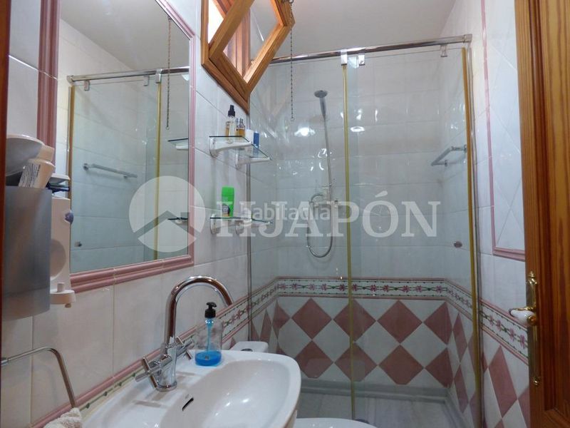 Foto 63e9c403-0479-4c05-b891-b5f6f5322038. Casa amb calefacció aparcament piscina a Teià