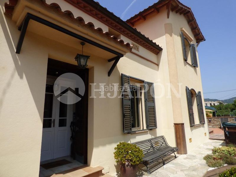 Foto 9fa6c3f7-abfd-4490-ad77-b90c3167ae92. Casa amb calefacció aparcament piscina a Teià