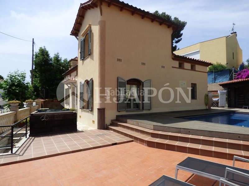Foto fe8142de-3bde-411b-802c-249953b69282. Casa amb calefacció aparcament piscina a Teià