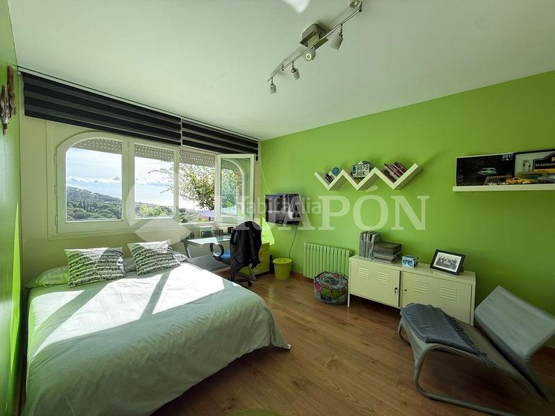 Foto ce85c9c1-2864-4ac9-ab1c-1eb5d20ef329. Casa amb calefacció aparcament a Alella