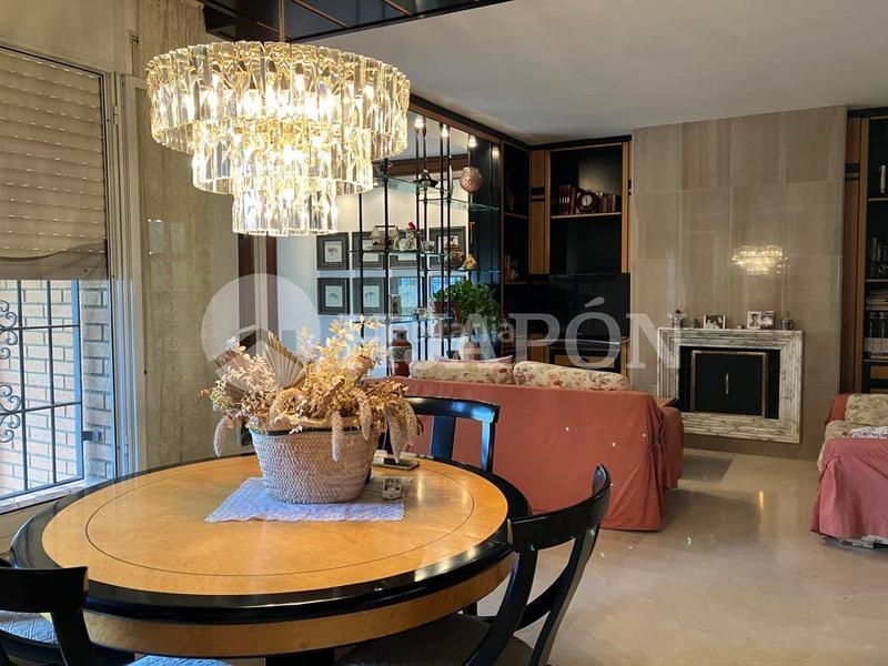 Foto 8691f94c-5f40-49a3-aa27-49969b7c9eb0. Haus mit heizung parking pool in Teià