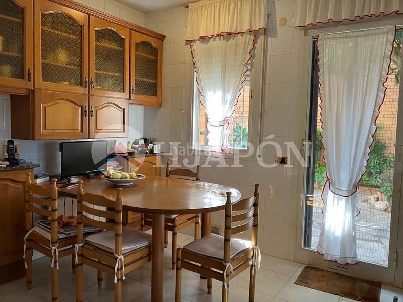 Foto a04d7194-90d4-4220-b971-2abee28b2e1e. Haus mit heizung parking pool in Teià