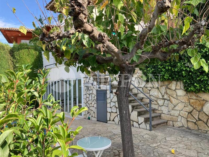 Foto a1f75d47-5636-4f7f-b033-e9843c69db6c. Haus mit heizung parking pool in Teià