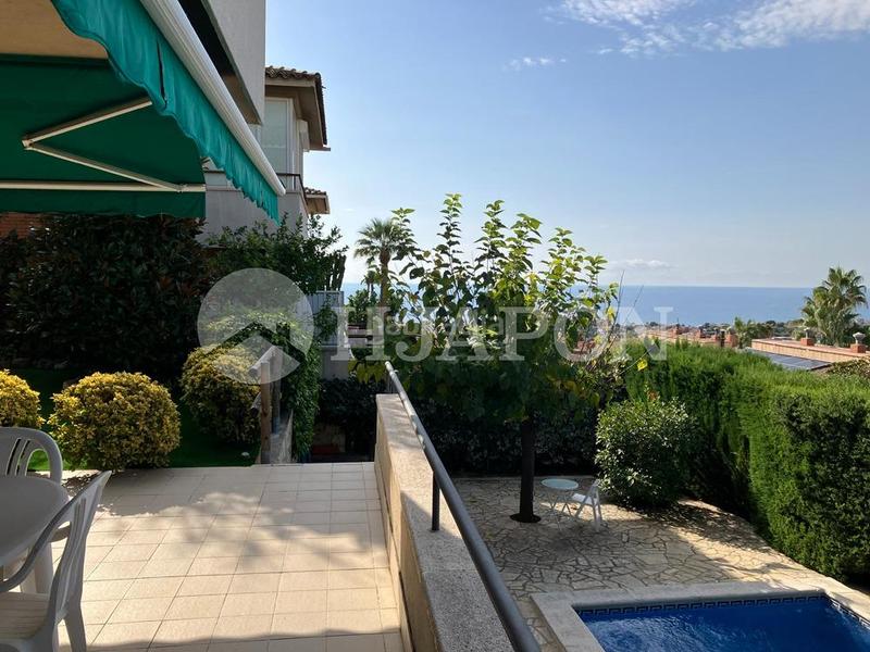 Foto c18bee84-1492-4892-b7b3-d2dede14d016. Haus mit heizung parking pool in Teià