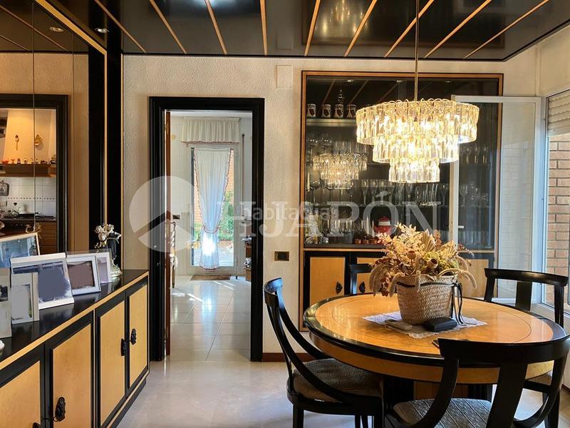 Foto cafc3bbd-fb36-45cd-b198-ff50802684bf. Haus mit heizung parking pool in Teià