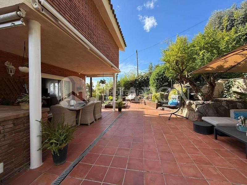 Foto 0da6bf09-f9b2-4035-8b32-2563028d39eb. Casa con riscaldamento parcheggio in Alella