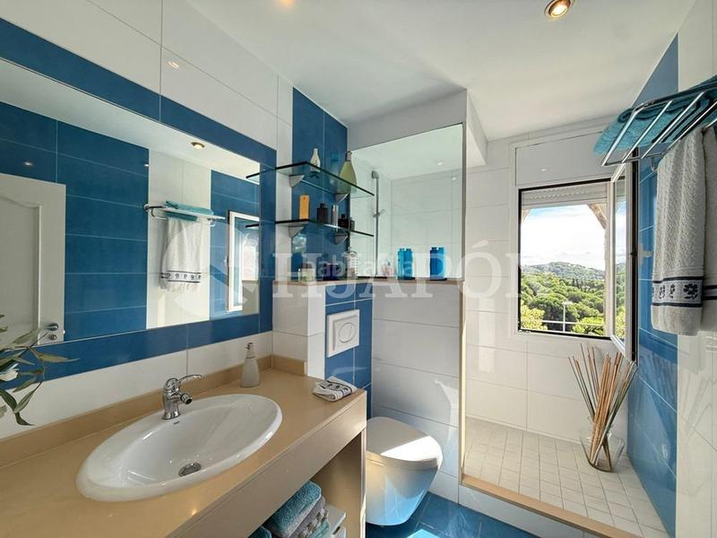 Foto 11291fdf-89b6-4d24-9f07-25a4530f21c1. Casa con riscaldamento parcheggio in Alella