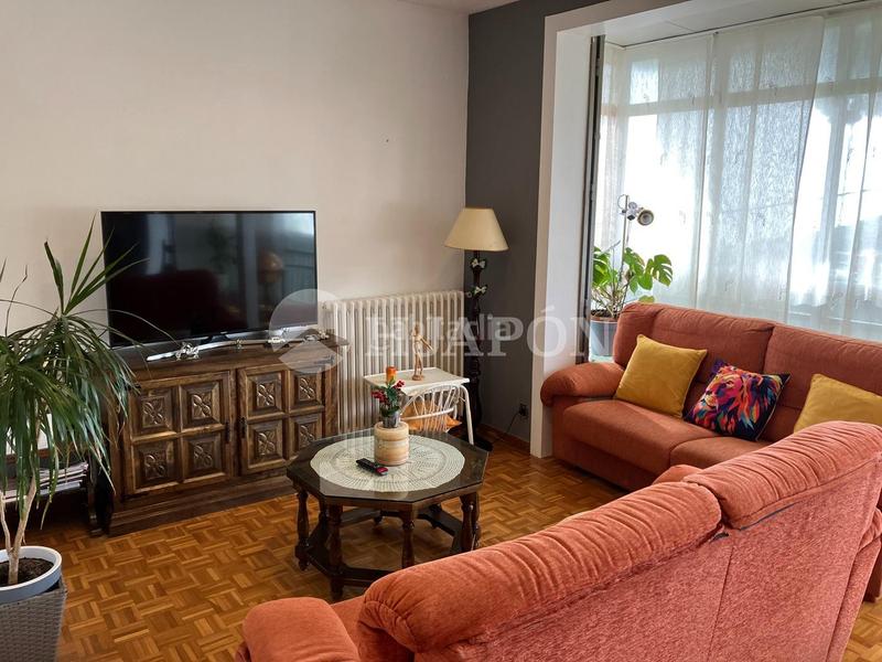 Foto 88df6693-94a5-43a9-9159-419368ed71d3. Casa  con piscina en premia de dalt. en Premià de Dalt