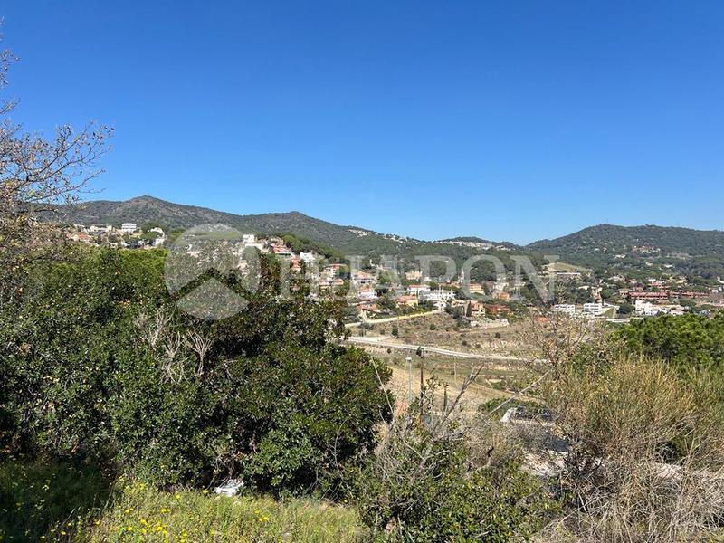 Foto 015e8487-f9c2-40be-9489-0693055d4f2f. Terreno residenziale in Alella