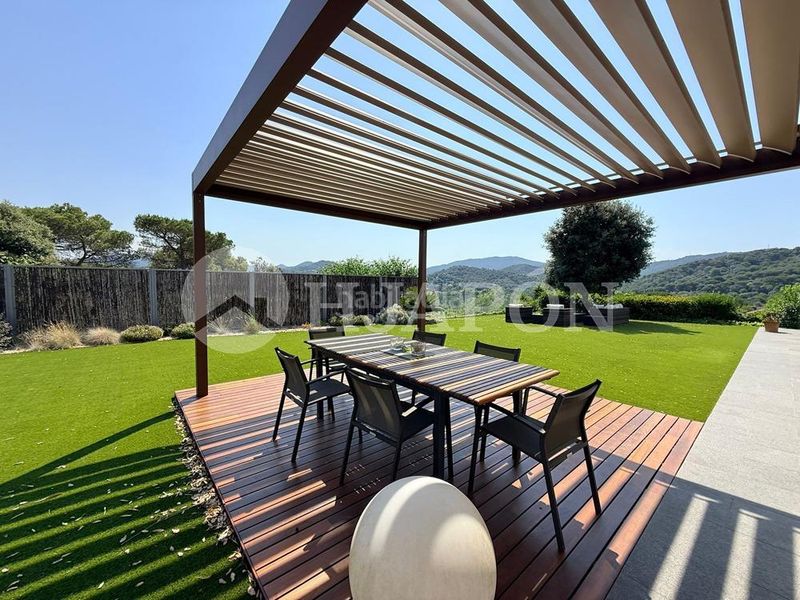 Foto 167a6855-6312-415e-9d4a-42365225b05d. Casa amb calefacció aparcament piscina a Vallromanes