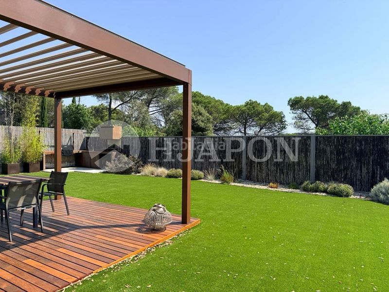 Foto 2bed6ba6-da62-4a6c-a34b-c20a882913d8. Casa amb calefacció aparcament piscina a Vallromanes