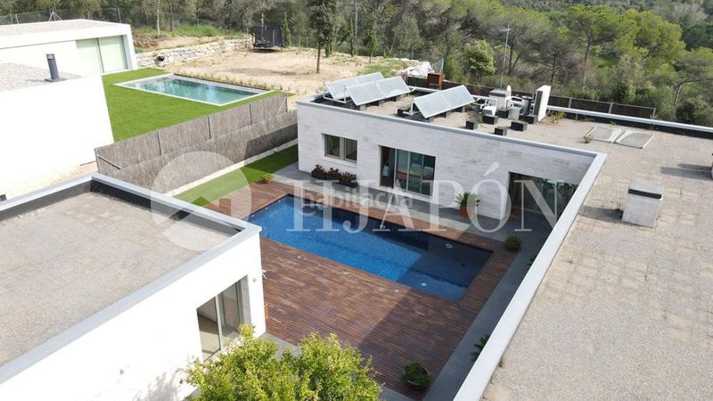 Foto e01fbedd-9fbc-4714-9181-22b8980c9d3f. Casa amb calefacció aparcament piscina a Vallromanes