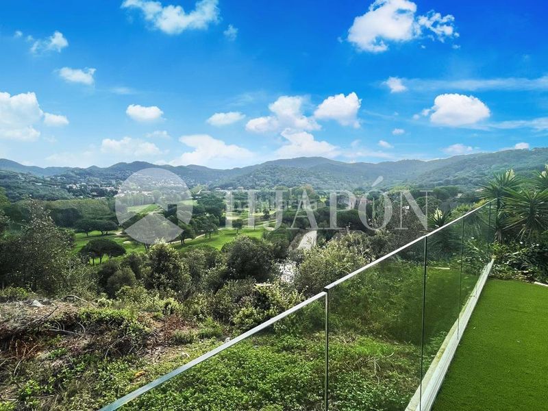 Foto e51d4f99-b5c6-4997-93b4-c94a74e57c59. Casa amb calefacció aparcament piscina a Vallromanes