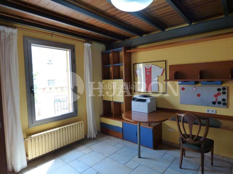 Foto 3378ee3c-e353-4769-8b37-2d69bd3b70bb. Maison avec chauffage parking piscine dans Teià