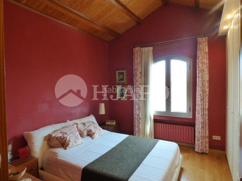 Foto c398eed7-e881-4e7e-9efc-5f7a160cc06c. Maison avec chauffage parking piscine dans Teià