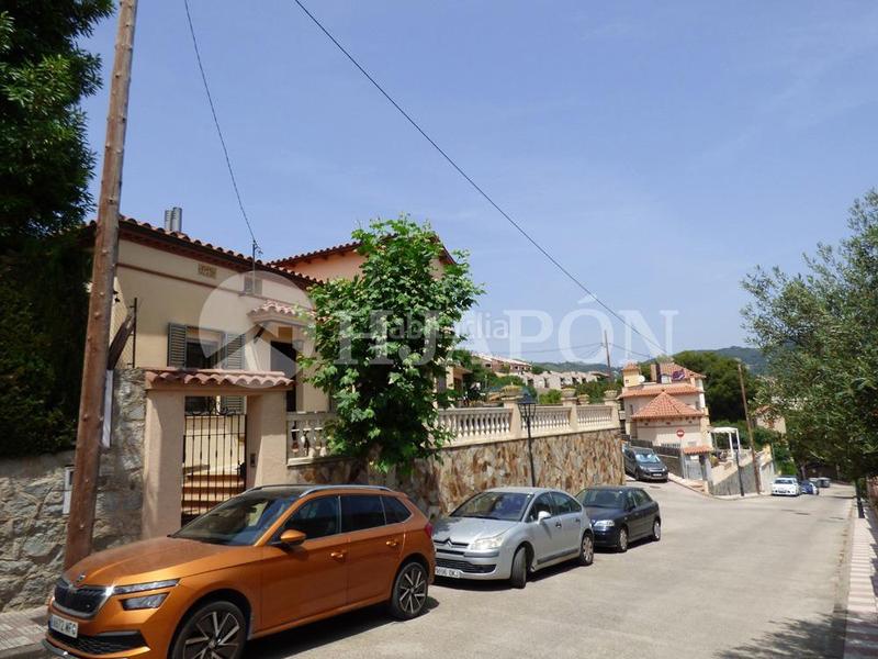 Foto dda99792-5f6e-4bdb-9c62-726b4133bc26. Maison avec chauffage parking piscine dans Teià