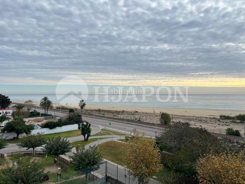 Foto a46584f4-079d-425f-9dc7-ec4af7e3f631. Piso  con vistas al mar en premia de mar. en Can Pou-Camp de Mar Premià de Mar