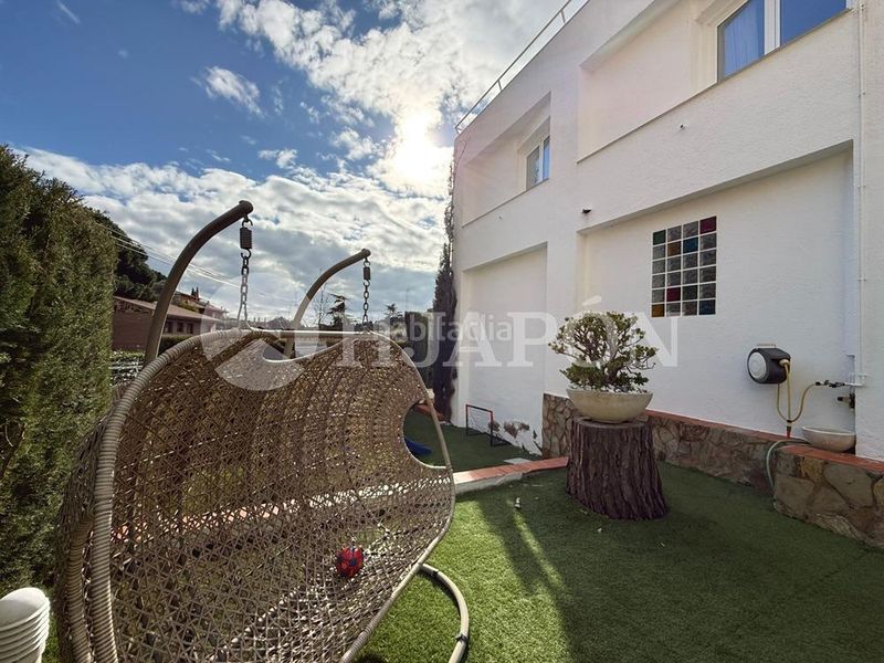 Foto 6fe7af53-127f-46ff-bdfd-9b11e3365275. Casa amb aparcament piscina a Alella