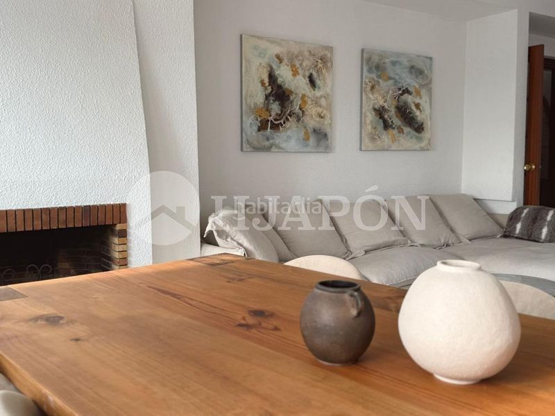 Foto 732de1e1-ab3d-4852-8bda-1c4ce9fdec2d. Casa amb aparcament piscina a Alella