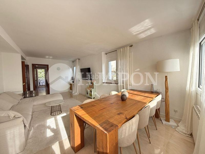 Foto 8449424e-ae2a-48ab-ab70-e282148d54cf. Casa amb aparcament piscina a Alella