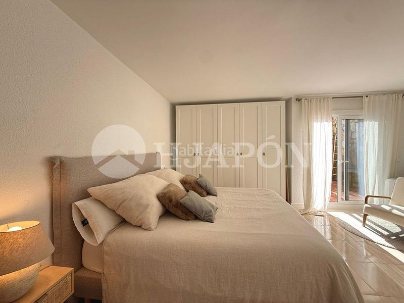 Foto 9b34e5e8-fd62-4fb0-9982-461e797cb956. Casa amb aparcament piscina a Alella