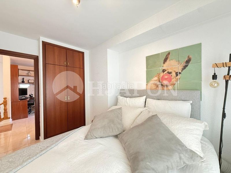 Foto c6f95baf-f128-4cd4-a1ff-425d15cb3573. Casa amb aparcament piscina a Alella