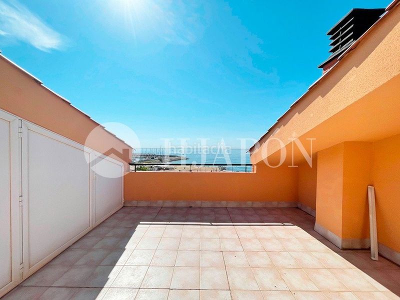 Foto 7cd9403d-f1ff-45a5-a5dd-de591ce91333. Casa adossada amb calefacció aparcament a Bellresguard-Can Teixidó Masnou (El)