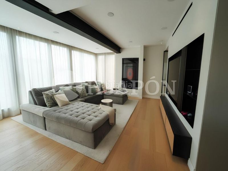 Foto 2a3c9cf9-7d05-4c23-89dd-460f03310961. Àtic a Putget - Farró Barcelona