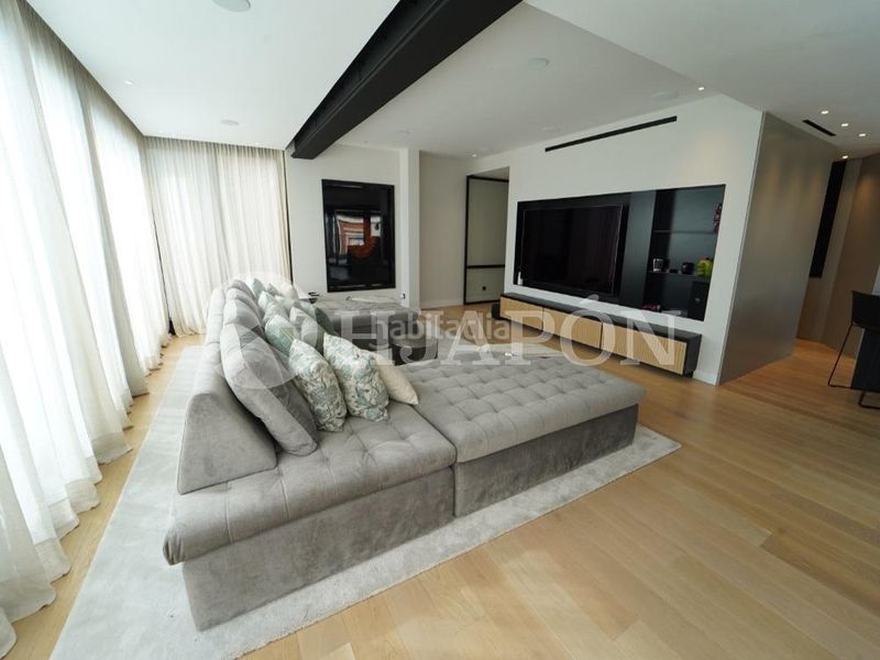 Foto 45ea8148-4048-4e24-bb06-350d2e6e183a. Àtic a Putget - Farró Barcelona