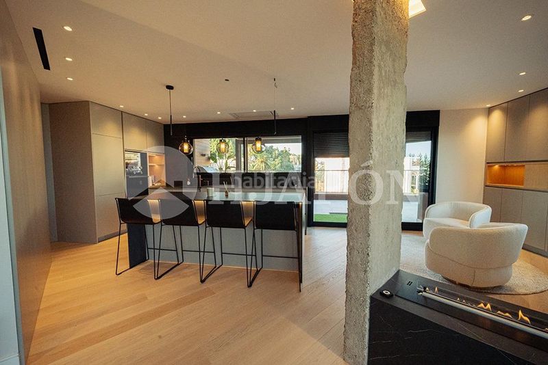 Foto 893ffe2d-ef1a-45ea-89c3-f4a9cb2cffdb. Àtic a Putget - Farró Barcelona