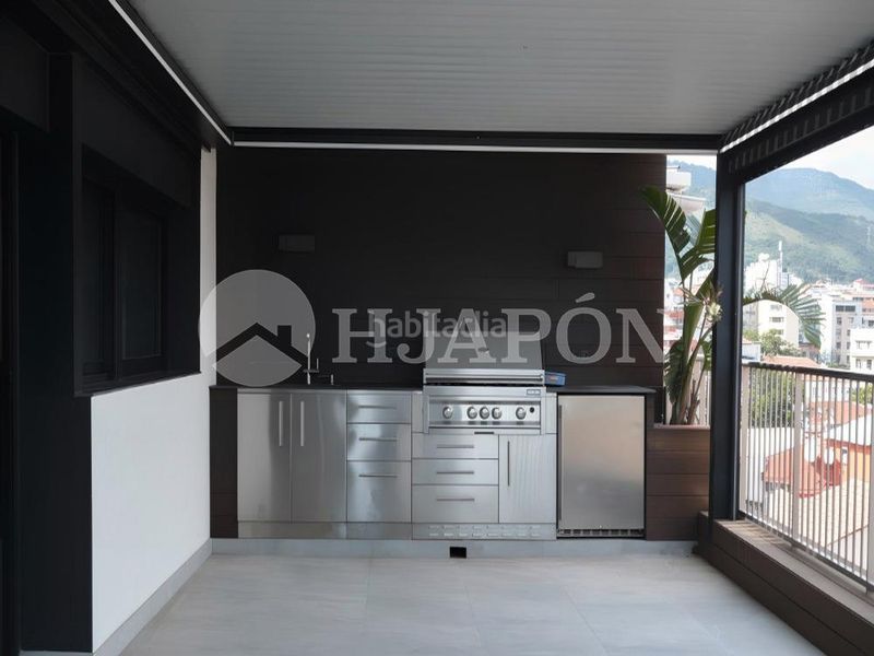 Foto adad6baa-a570-49e3-a2d4-c9fd3e5cb58a. Àtic a Putget - Farró Barcelona