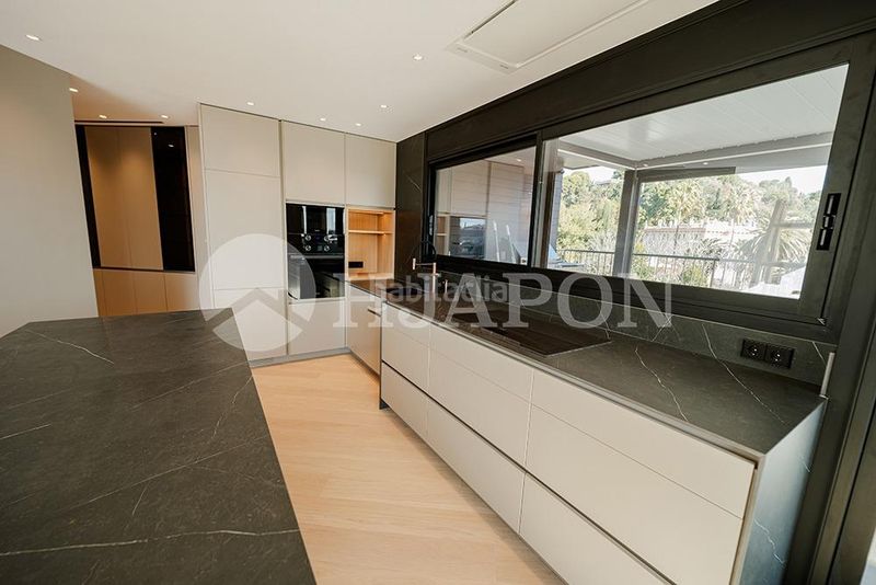 Foto f0eb6a1d-61b1-499d-8079-b81162cd7bca. Àtic a Putget - Farró Barcelona